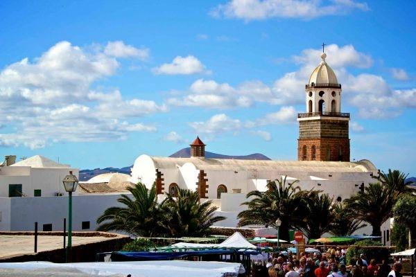 Exploring the Lanzarote Markets