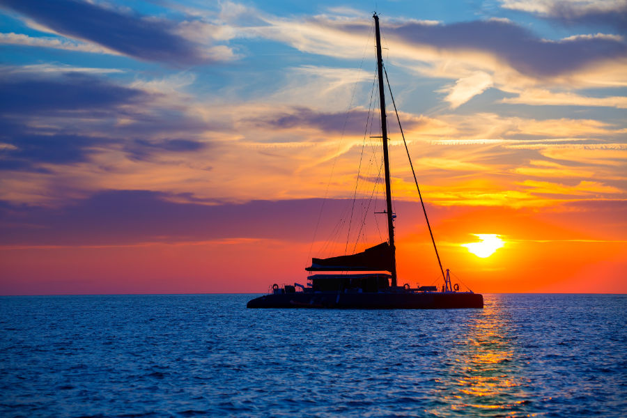 catamaran-cruise-at-sunset-lanzarote