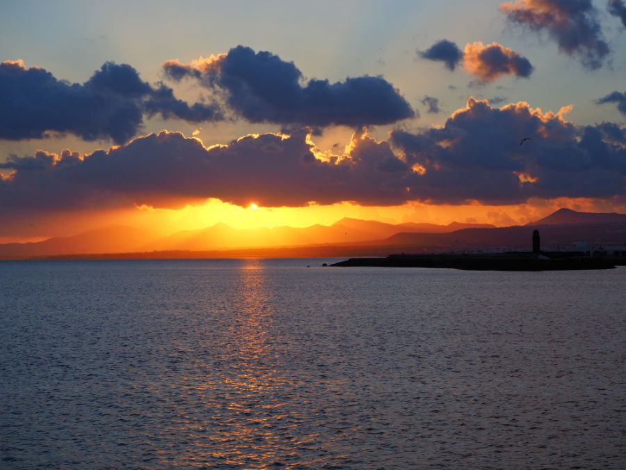 sunset-cruise-lanzarote