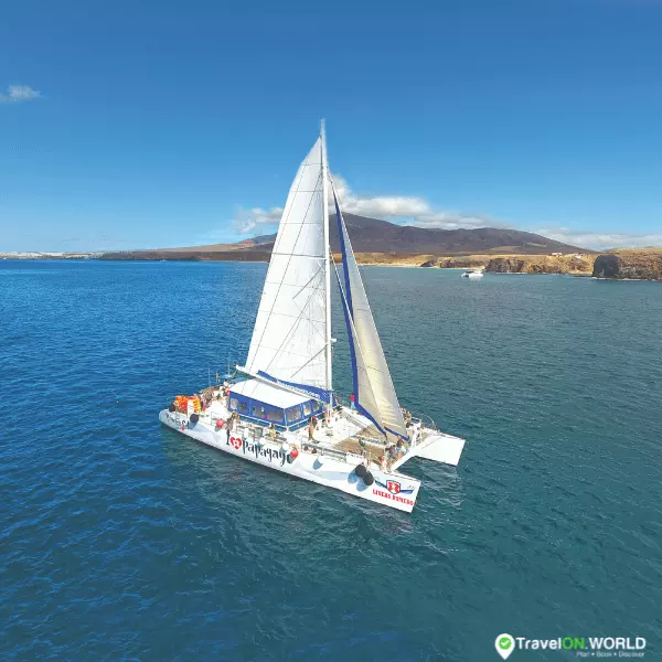 Papagayo Catamaran Trip